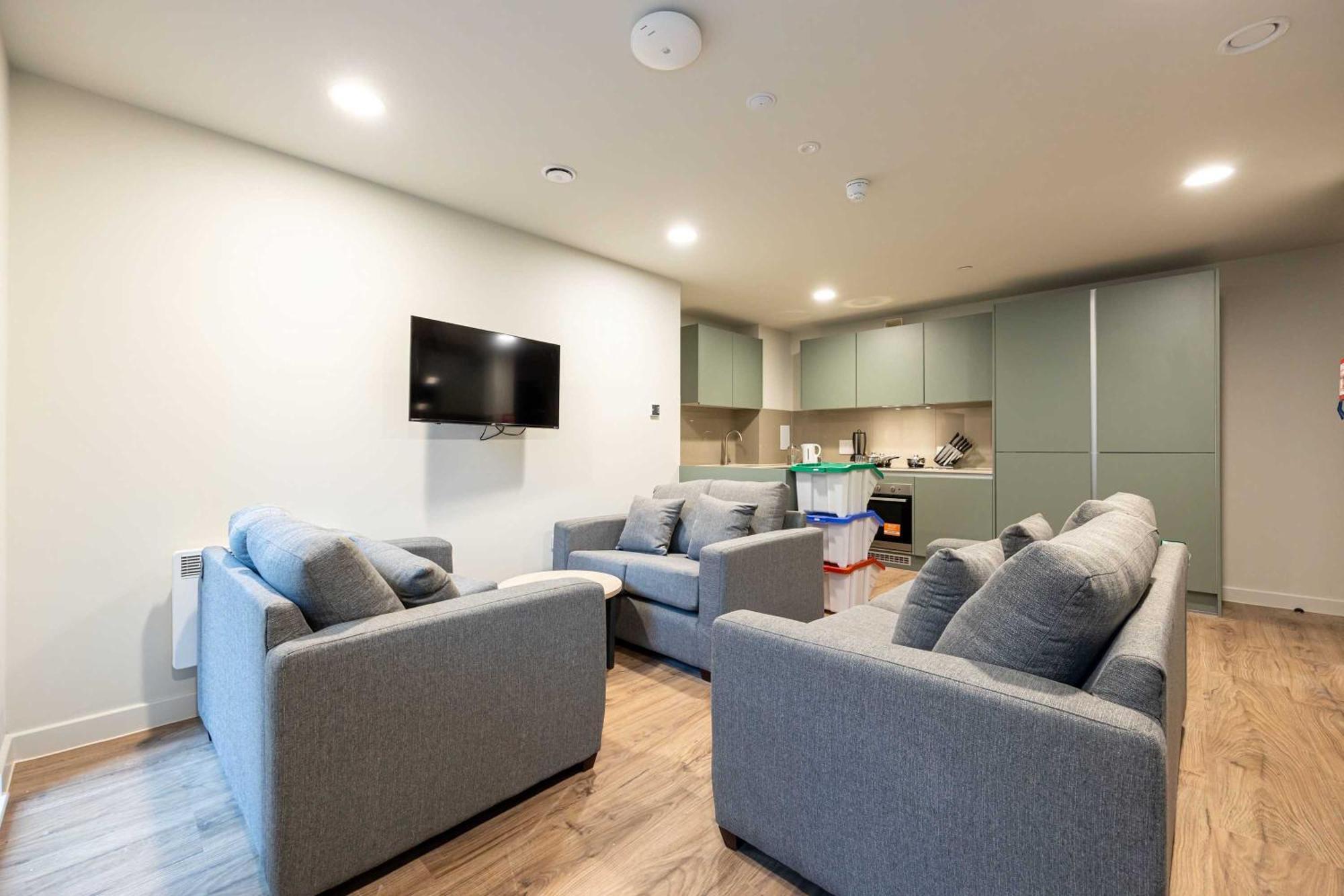 Bright Single Occupancy Ensuite Apartment Nottingham